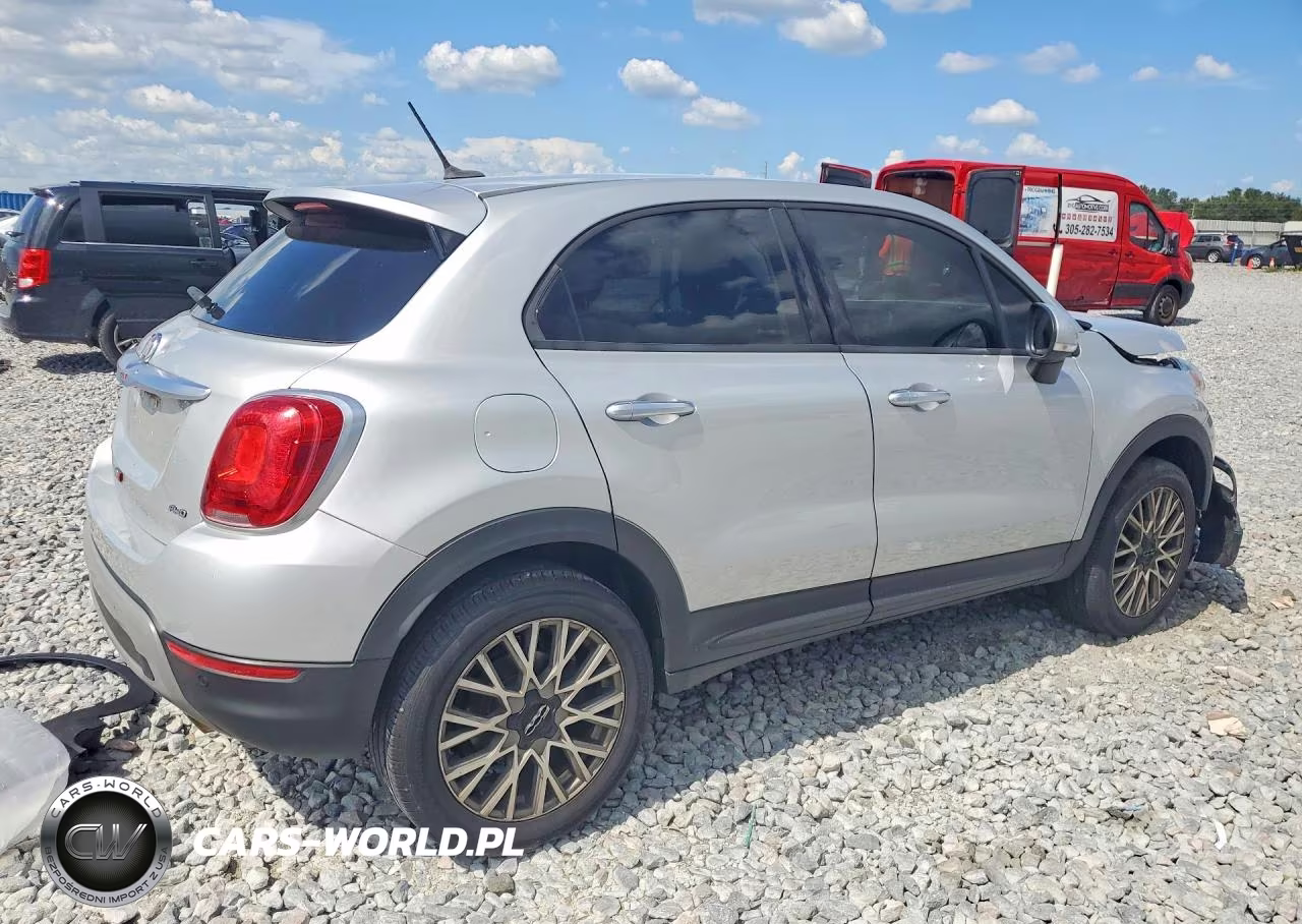 2016 Fiat 500X Trekking VIN:ZFBCFYCT8GP381732 - 3