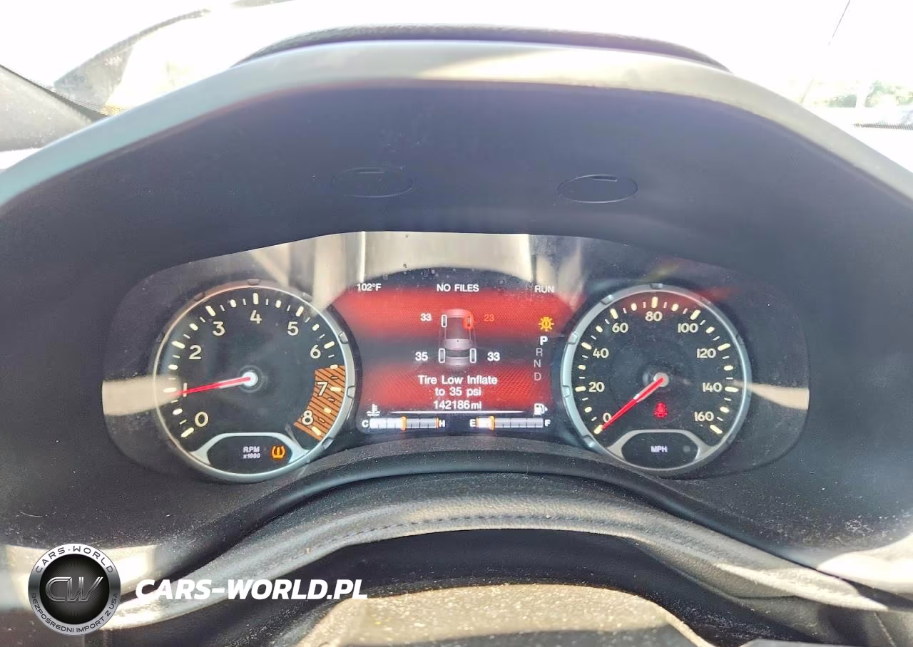 2019 Jeep Renegade Latitude VIN:ZACNJBBB6KPJ87364 - 9
