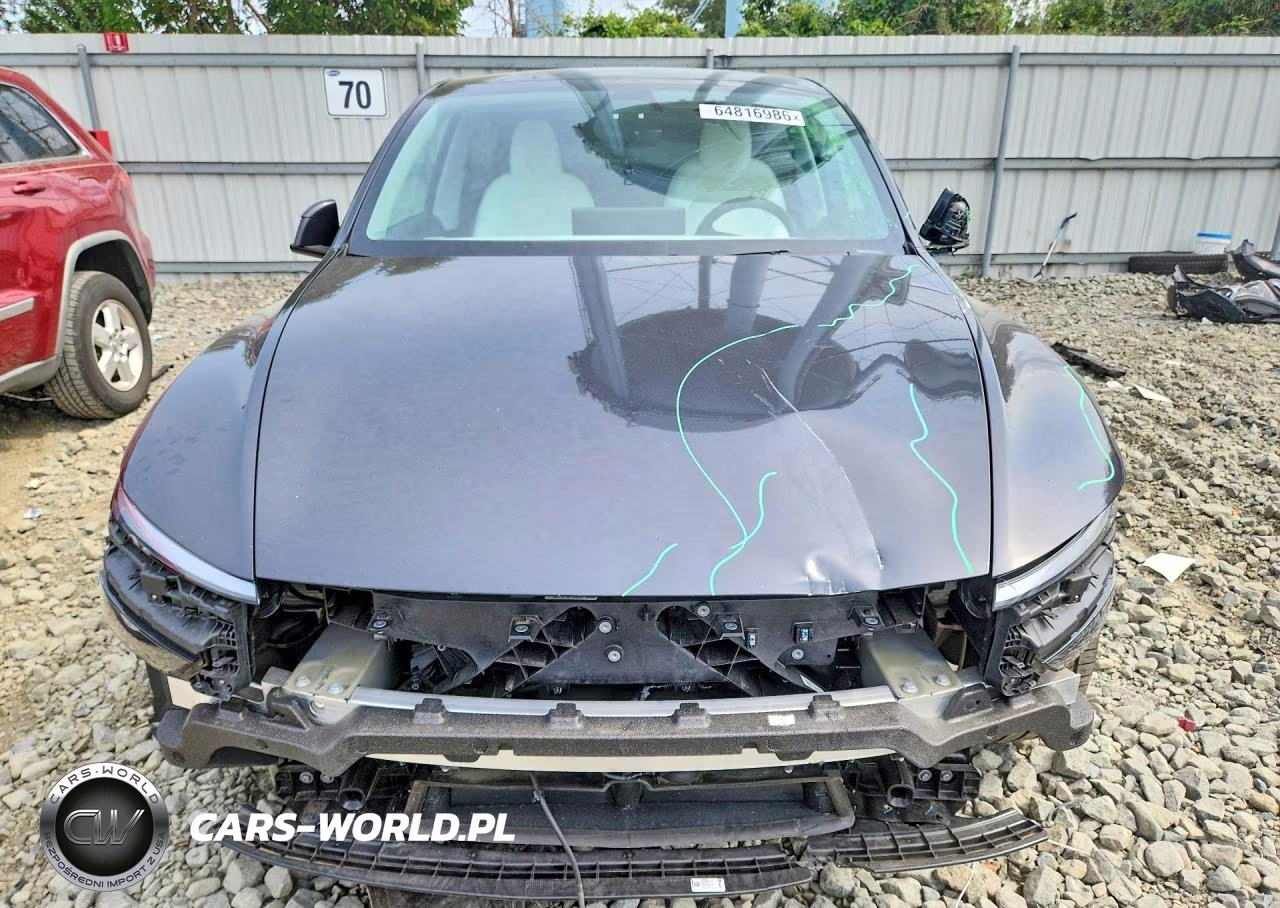 2026 Tesla Model Y VIN:7SAYGDED7TF434040 - 5