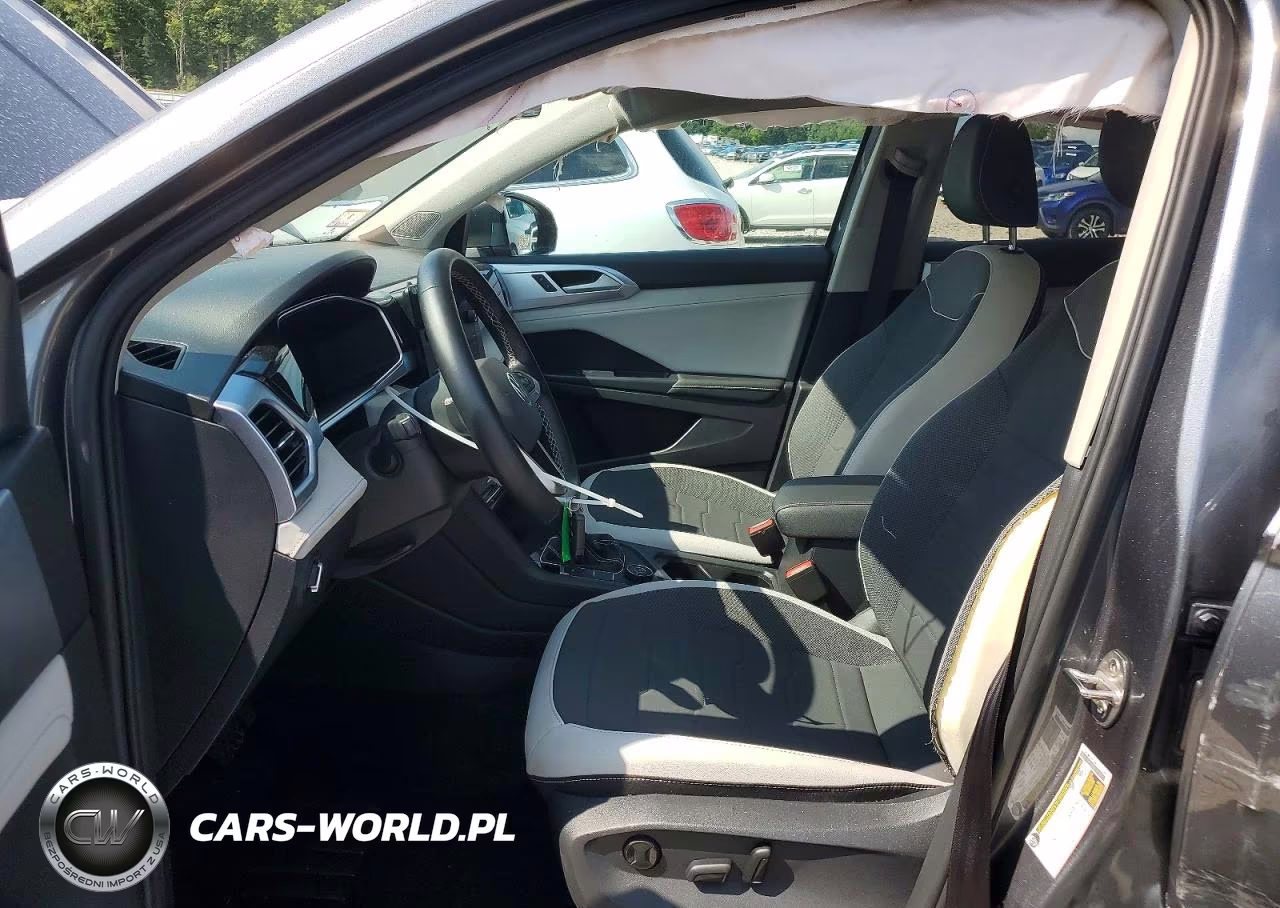 2025 Volkswagen Taos Se VIN:3VVVC7B21SM031036 - 7