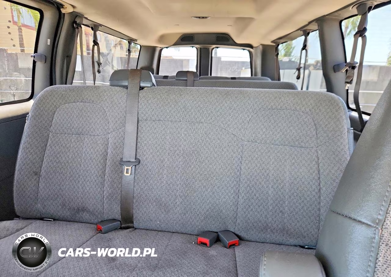 2020 Chevrolet Express G3500 Lt VIN:1GAZGPFG1L1157513 - 10