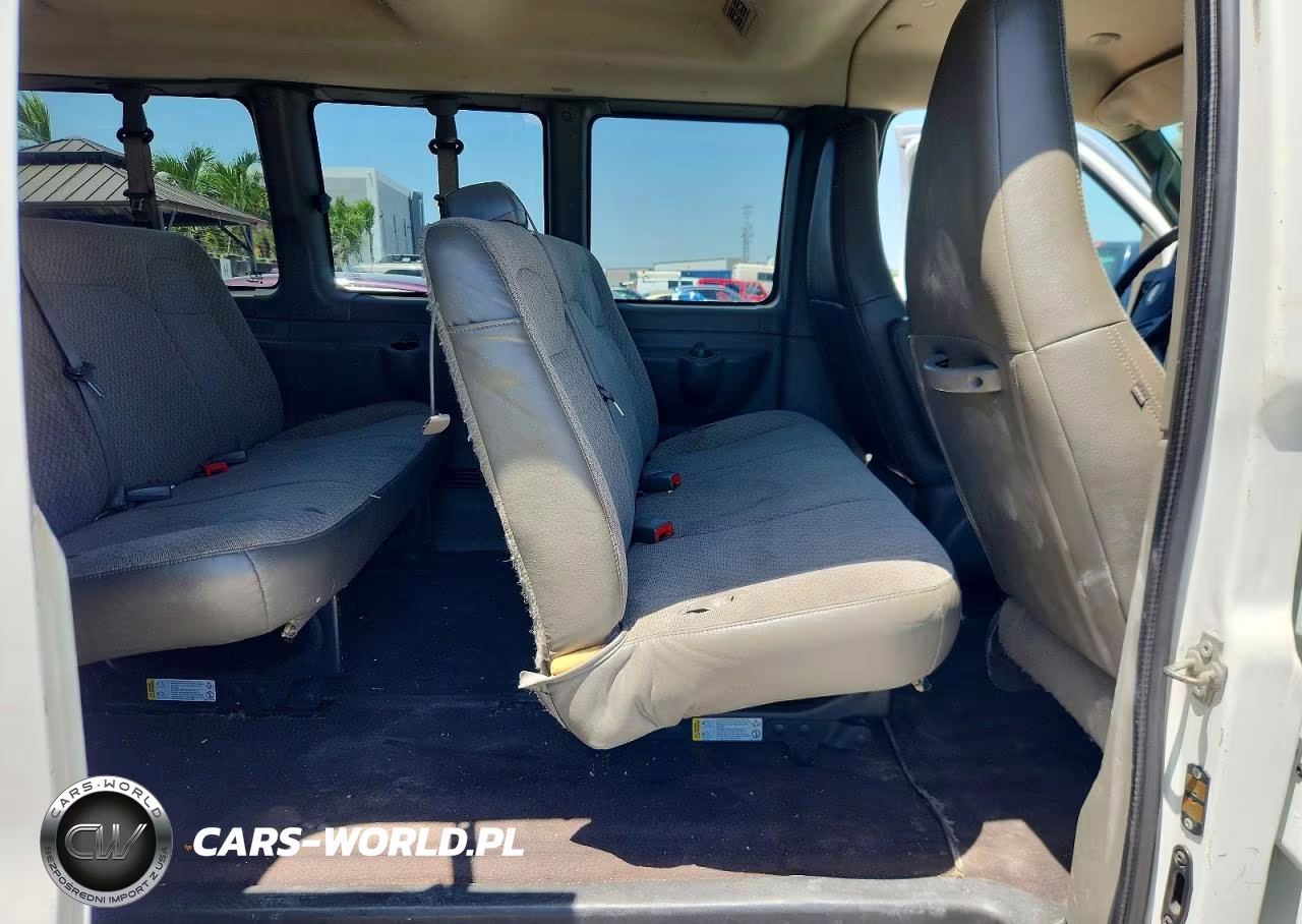 2020 Chevrolet Express G3500 Lt VIN:1GAZGPFG1L1157513 - 11