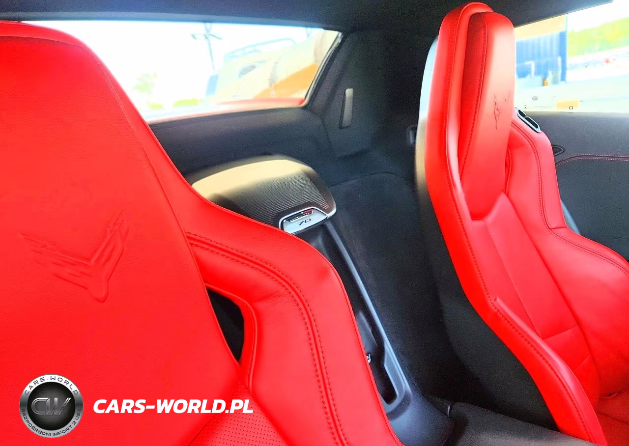 2023 Chevrolet Corvette Stingray 2Lt VIN:1G1YB3D49P5120929 - 10