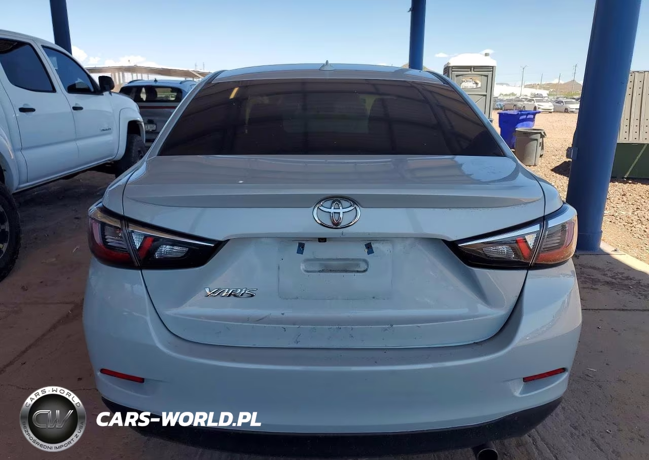 2019 Toyota Yaris Le VIN:3MYDLBYV5KY514862 - 6