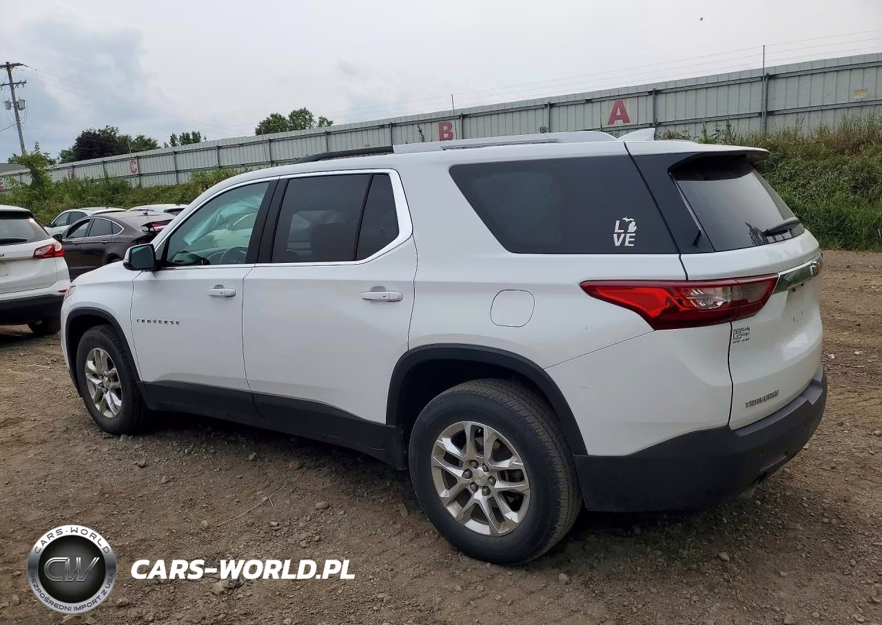 2018 Chevrolet Traverse Lt VIN:1GNERGKW1JJ179576 - 2