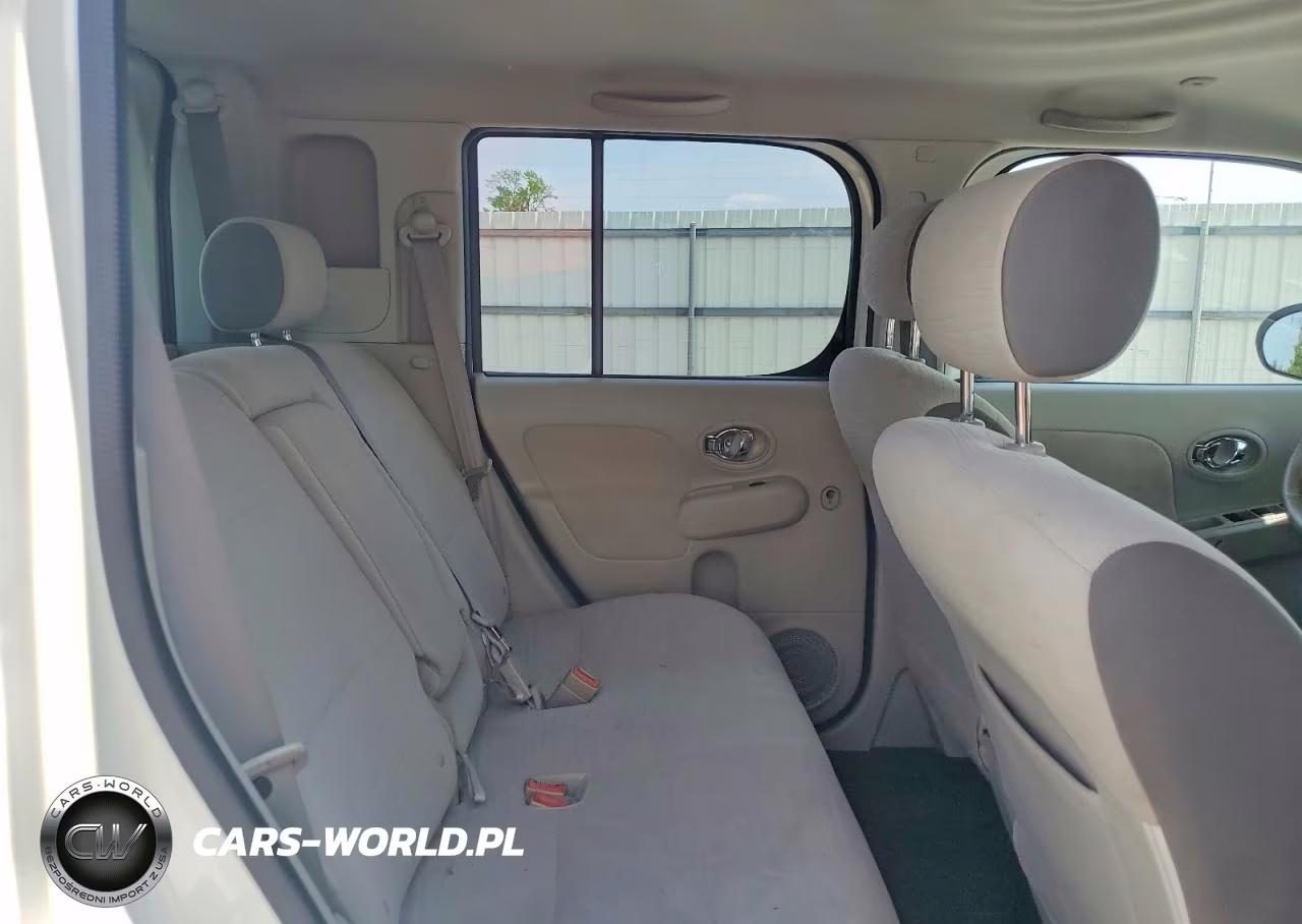 2010 Nissan Cube Base VIN:JN8AZ2KR1AT171328 - 11