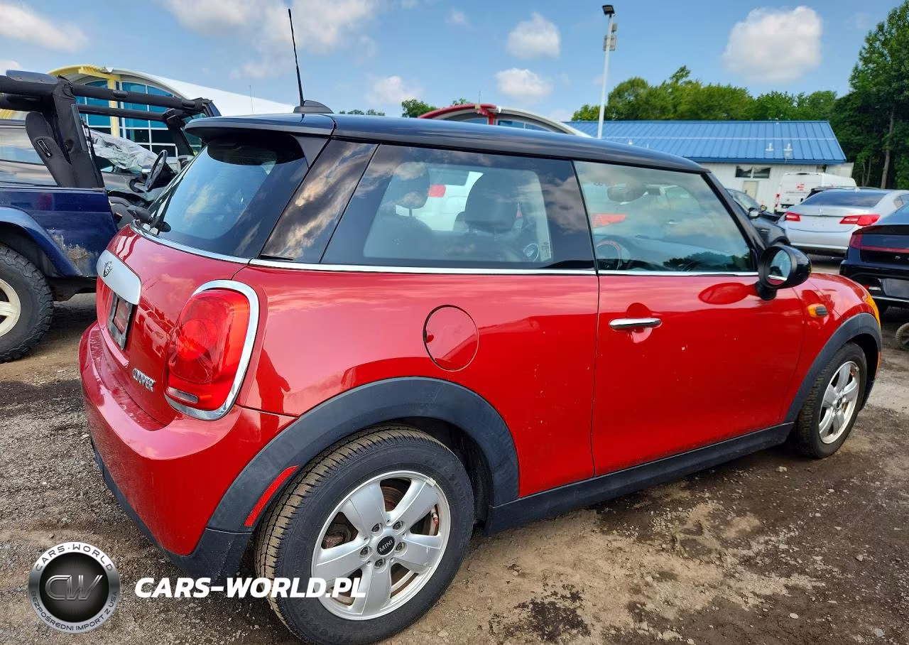 2015 Mini Cooper VIN:WMWXM5C56FT974108 - 3