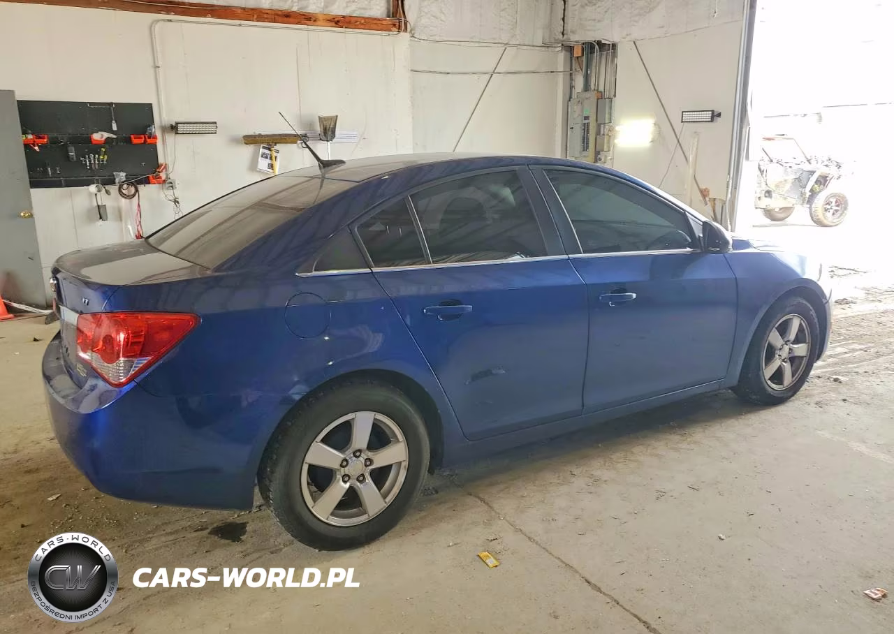 2013 Chevrolet Cruze Lt VIN:1G1PC5SB4D7134808 - 3