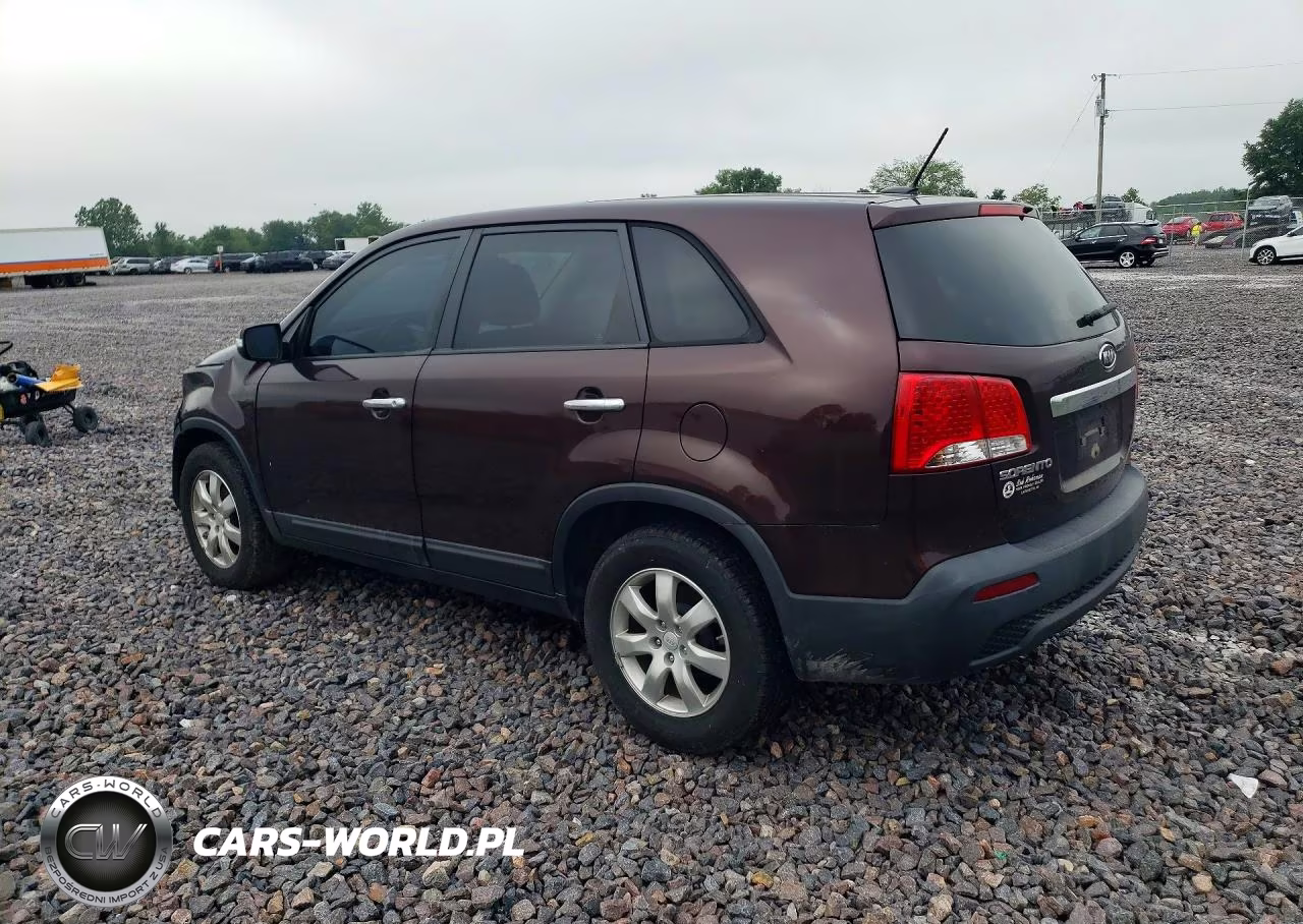 2011 Kia Sorento Lx VIN:5XYKT3A18BG006974 - 2