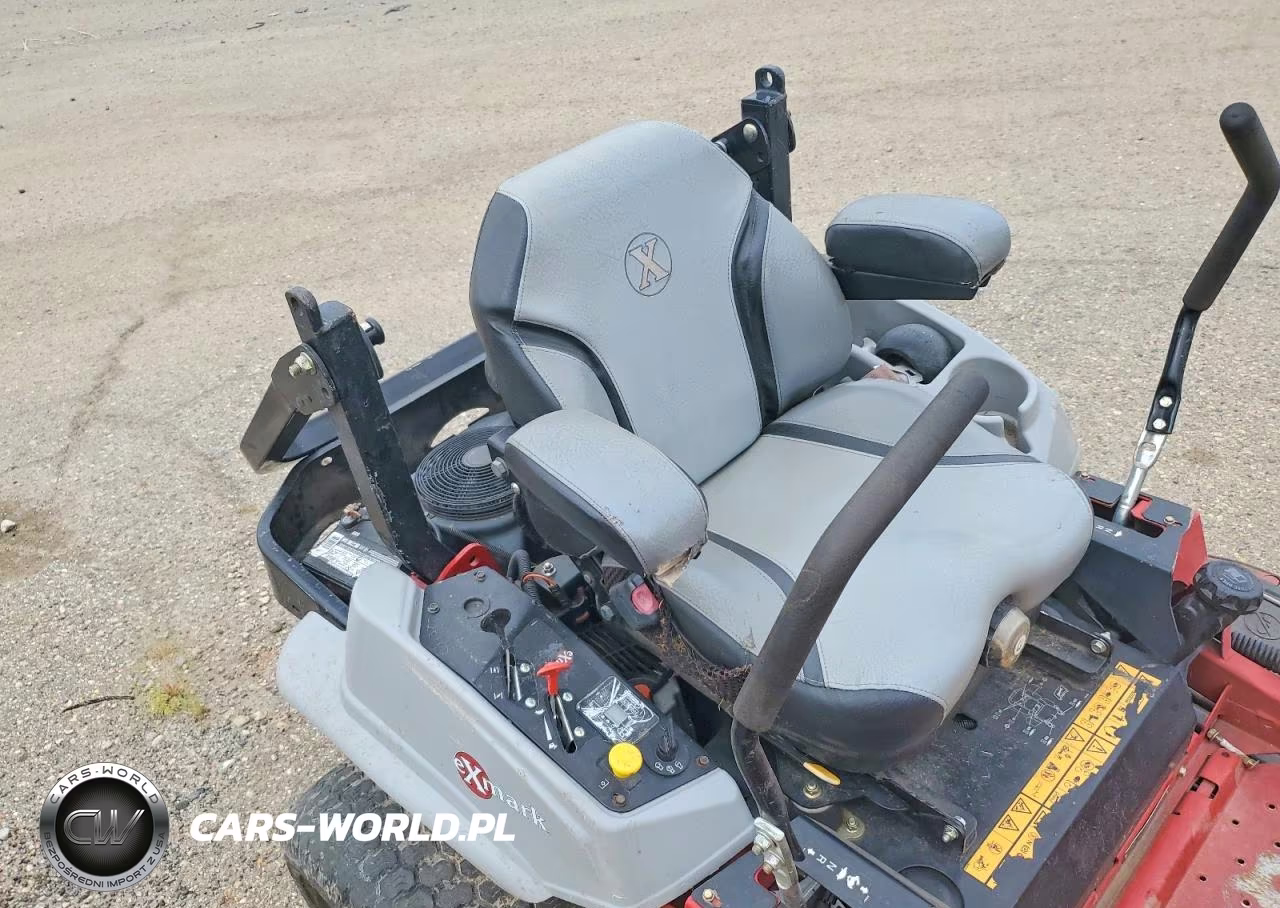2017 Exmark Lazer Z 60" VIN:LZE751GKA604A1 - 6