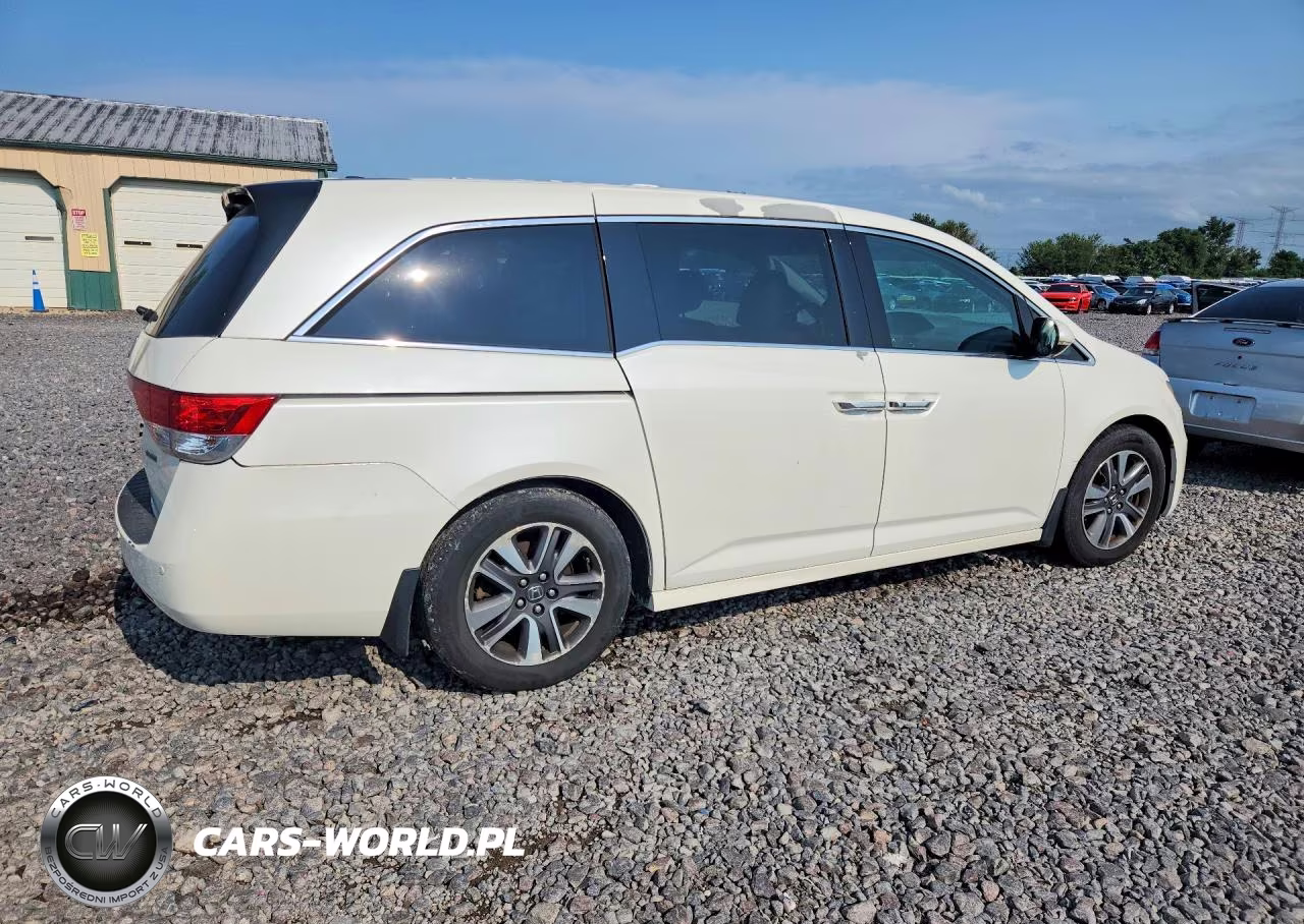 2014 Honda Odyssey Touring VIN:5FNRL5H98EB023419 - 3