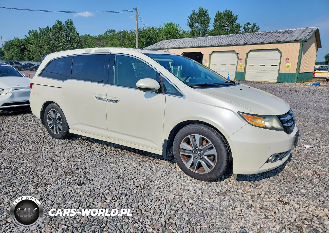 2014 Honda Odyssey Touring VIN:5FNRL5H98EB023419 - 4