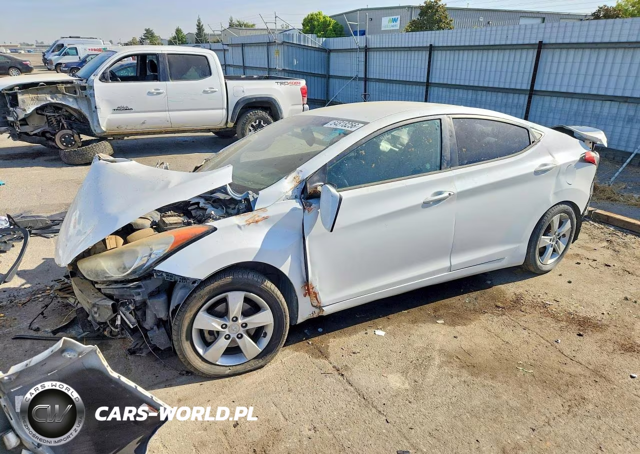 2013 Hyundai Elantra Gls