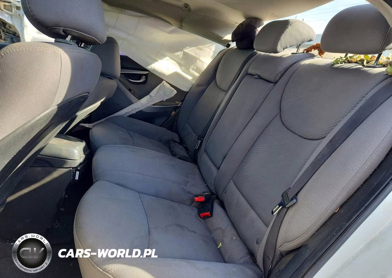 2013 Hyundai Elantra Gls VIN:5NPDH4AE2DH435400 - 10