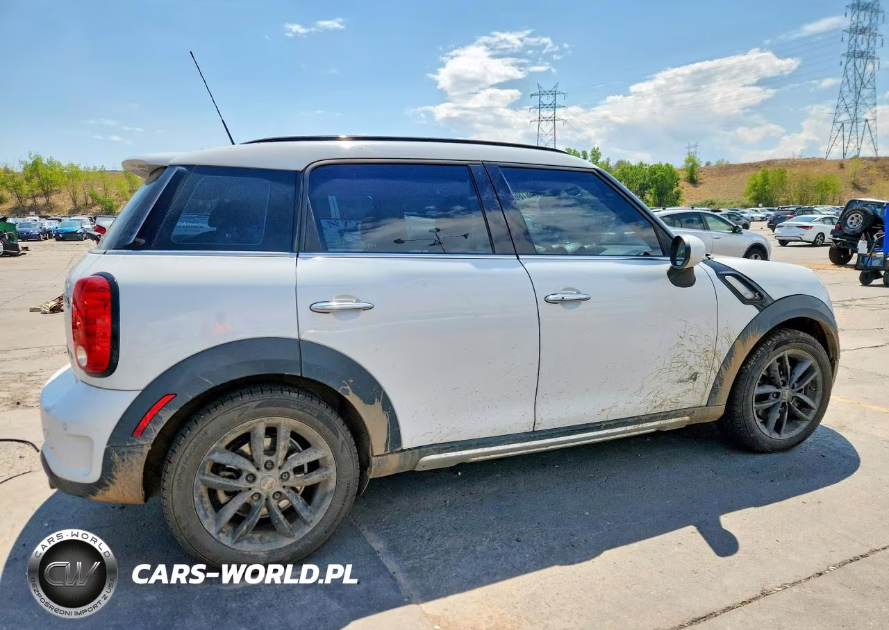 2016 Mini Cooper S Countryman VIN:WMWZC5C50GWT38571 - 3