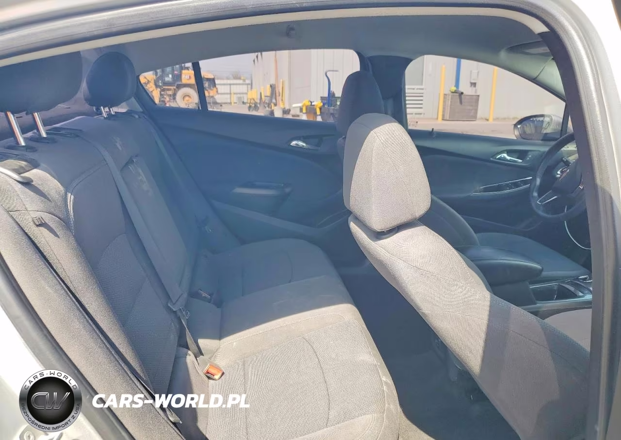 2019 Chevrolet Cruze Lt VIN:1G1BE5SM2K7145521 - 10