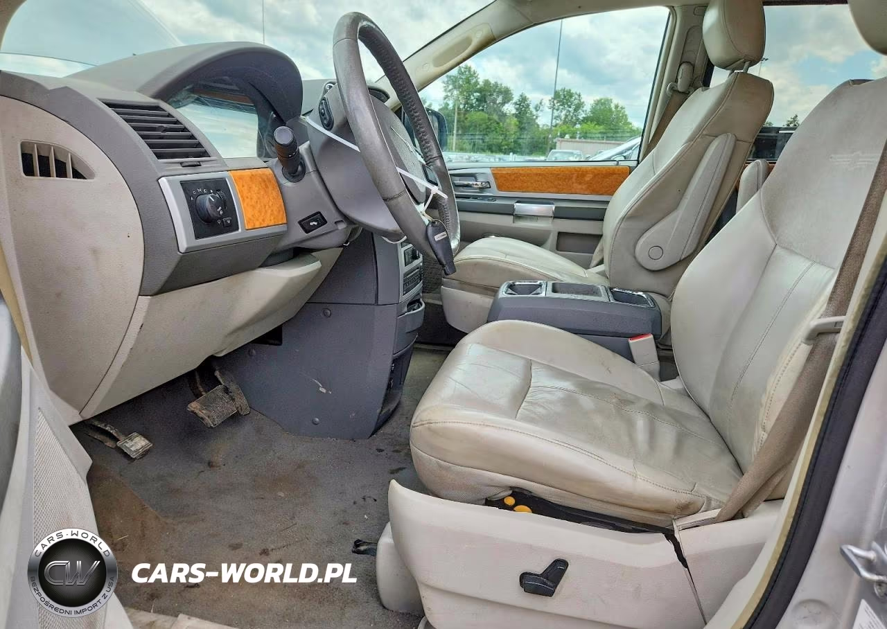 2008 Chrysler Town & Country Limited VIN:2A8HR64X78R116681 - 7