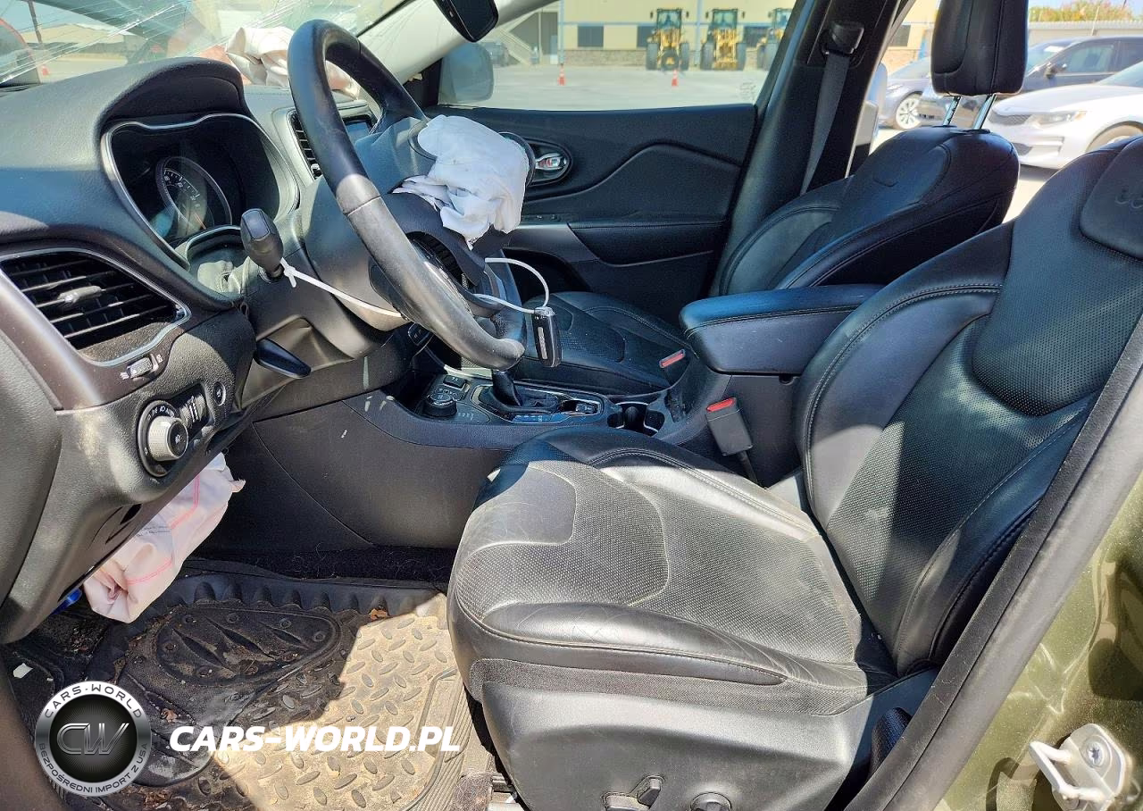2019 Jeep Cherokee Limited VIN:1C4PJMDN6KD174448 - 7