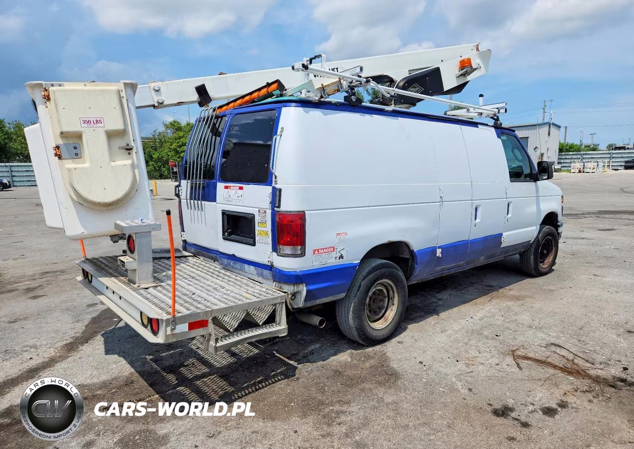 2013 Ford E350 Van With Bucket Lift VIN:1FDSE3EL2DDB07916 - 3