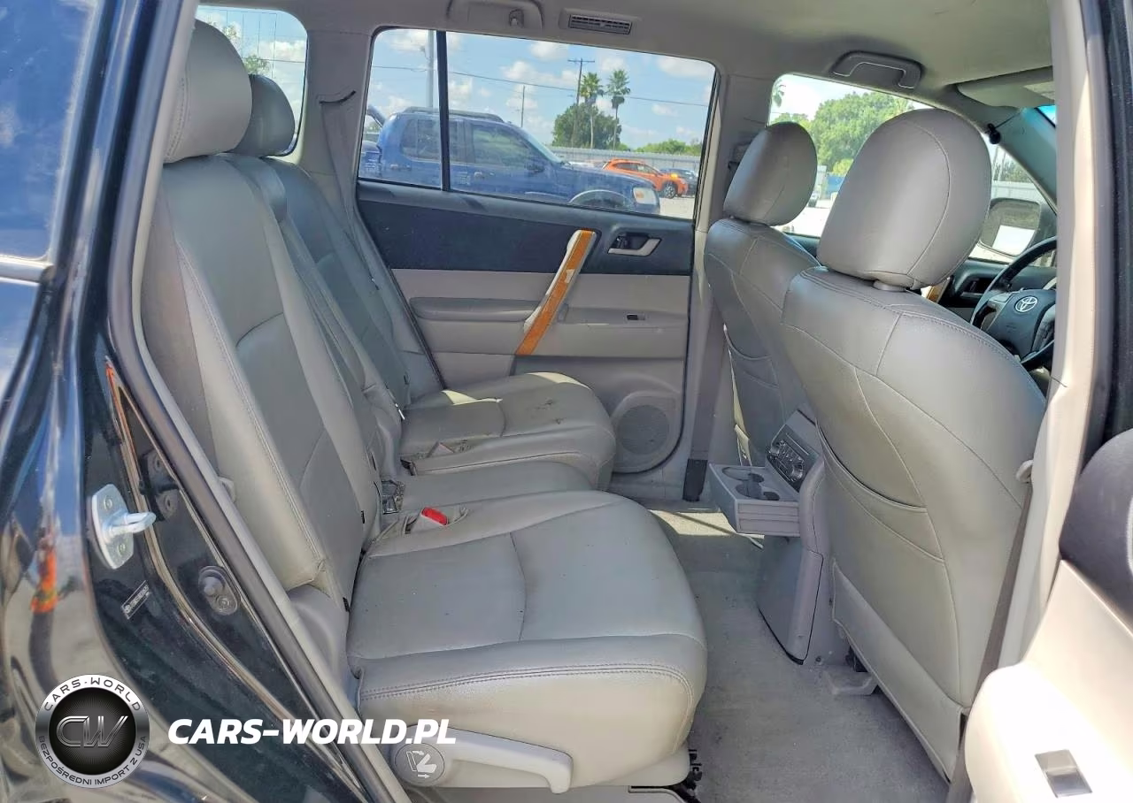 2010 Toyota Highlander Hybrid VIN:JTEBW3EH8A2046751 - 11