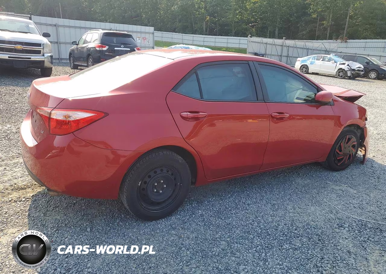 2019 Toyota Corolla Le VIN:2T1BURHE7KC213456 - 3