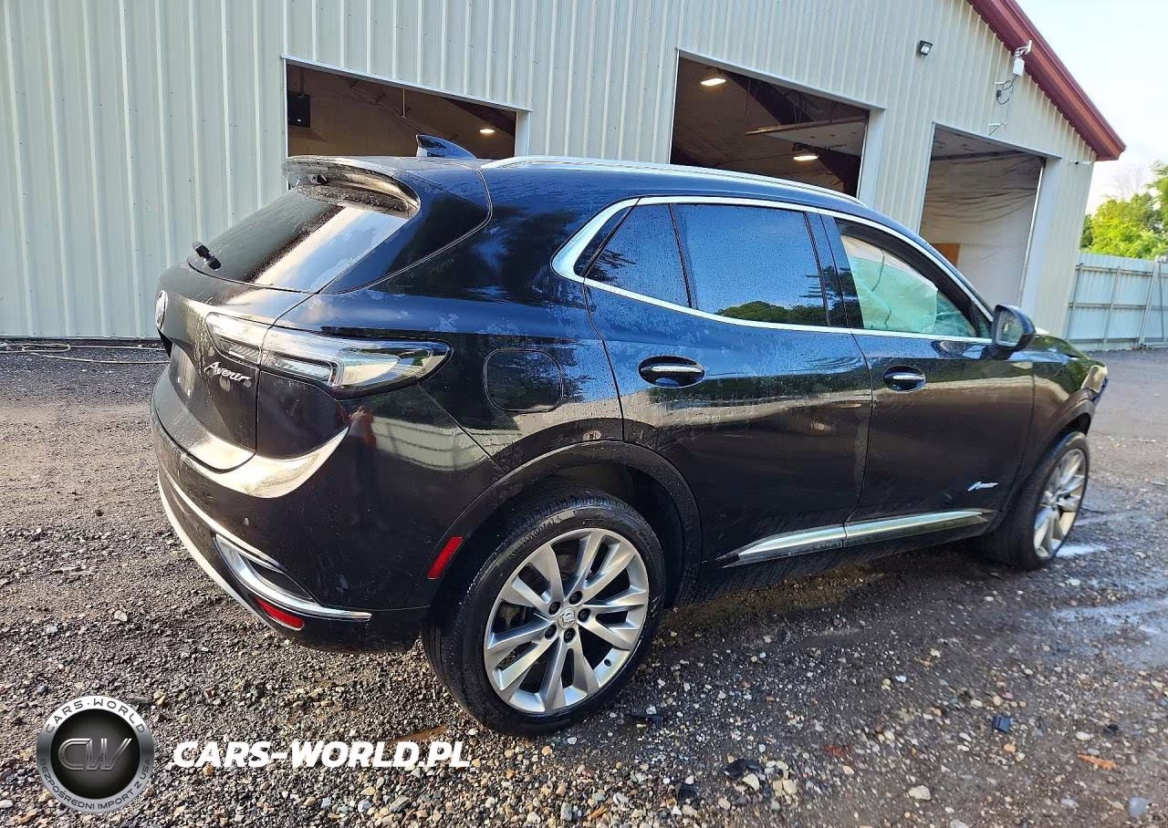 2023 Buick Envision Avenir VIN:LRBFZSR4XPD173219 - 3
