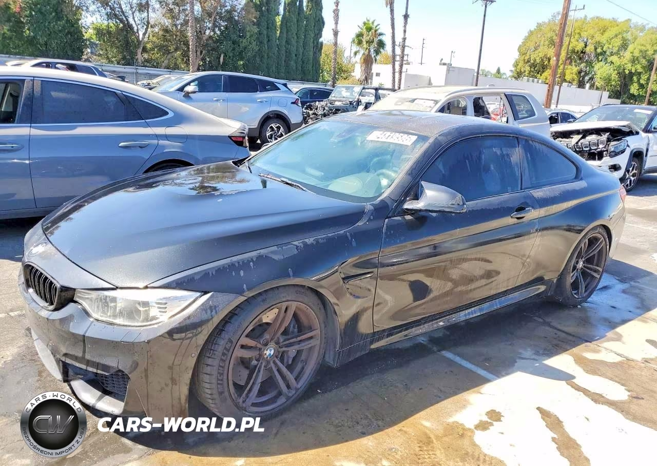 2015 BMW M4