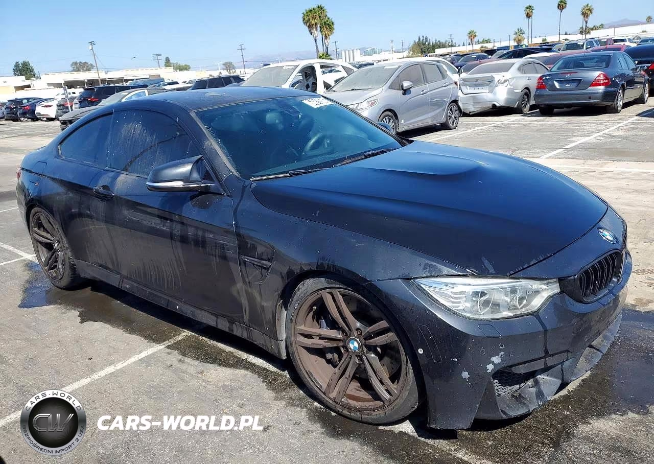 2015 BMW M4 VIN:WBS3R9C55FF708726 - 4