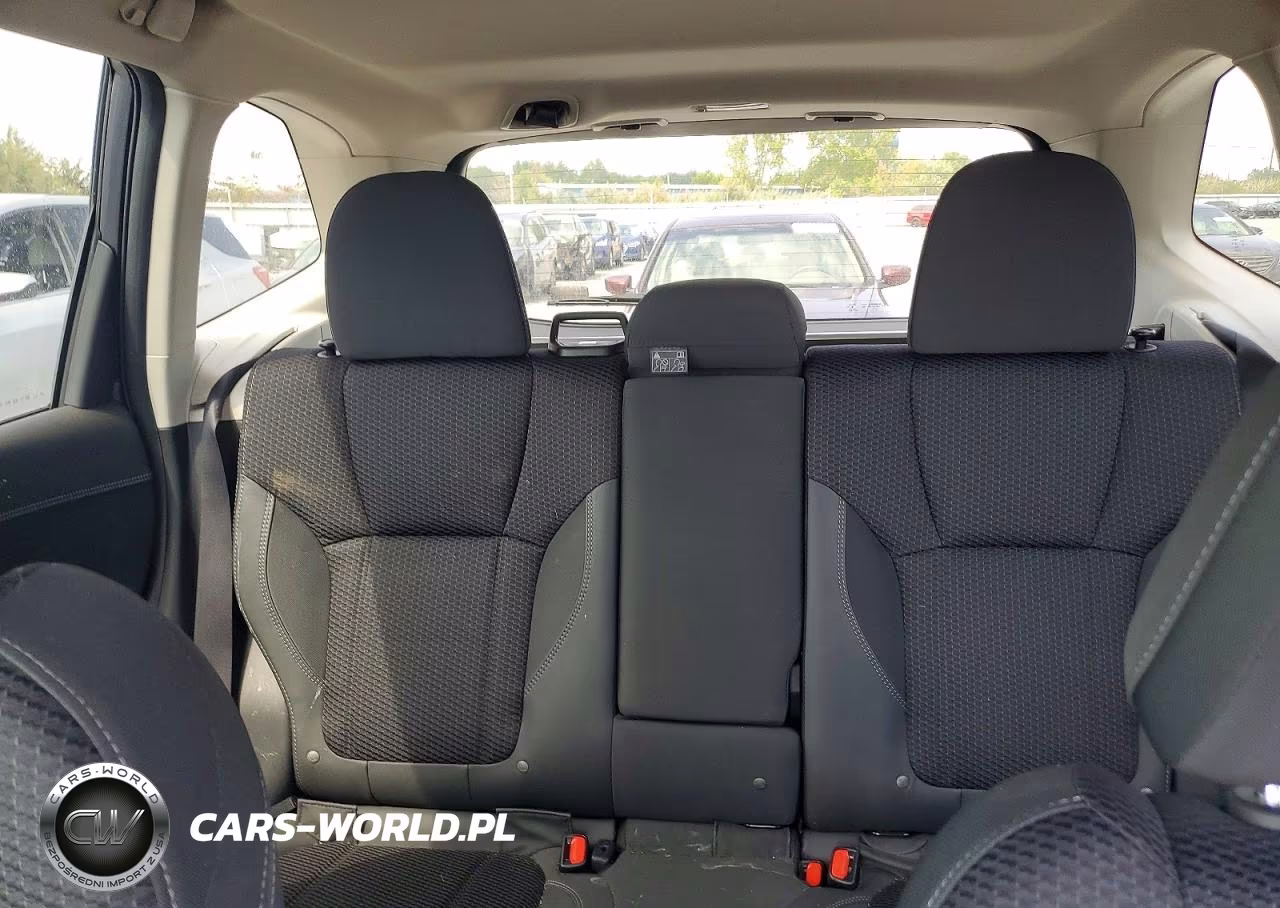 2024 Subaru Forester VIN:JF2SKADCXRH516797 - 10
