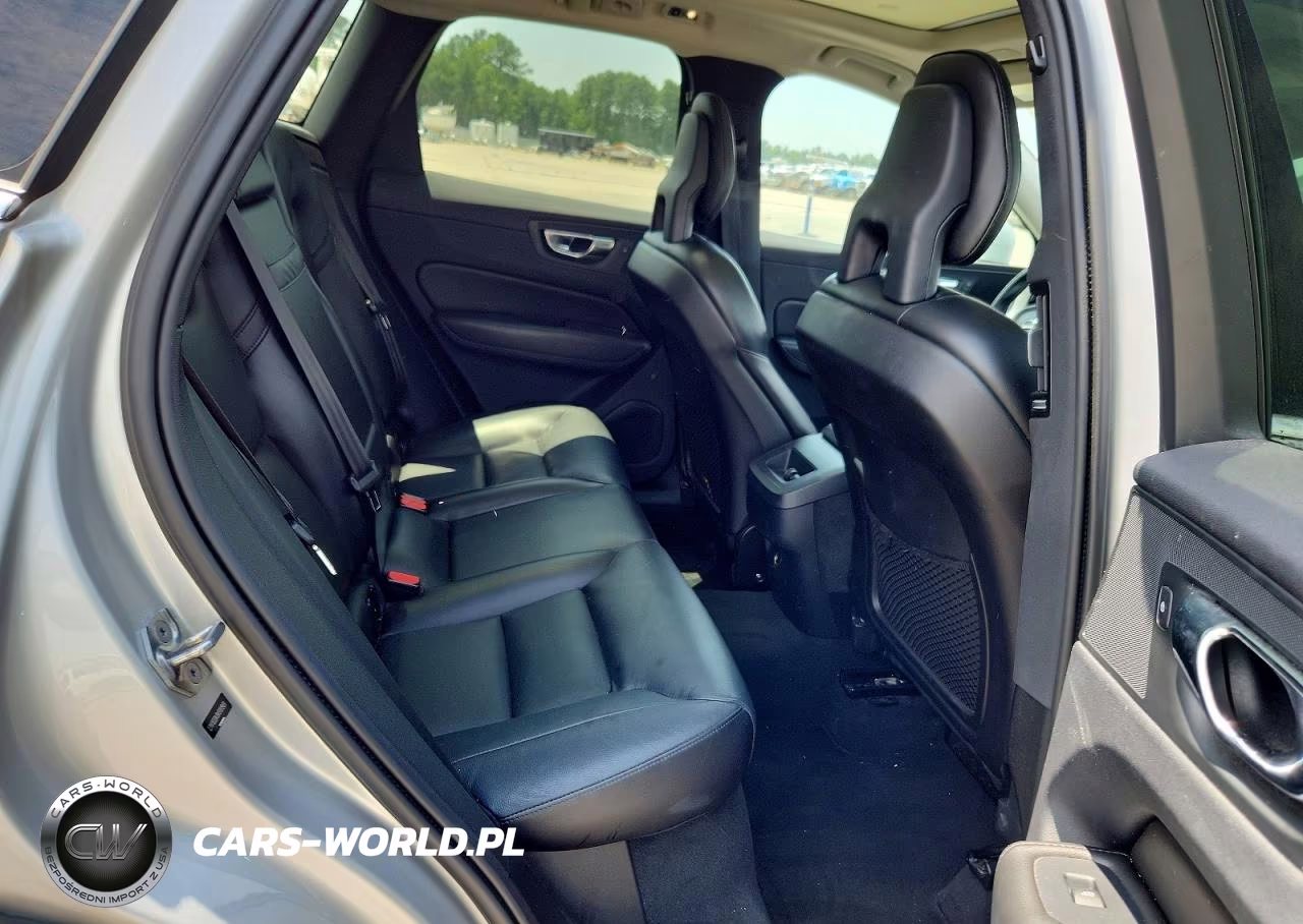 2019 Volvo Xc60 T5 Momentum VIN:LYV102DK8KB191989 - 11