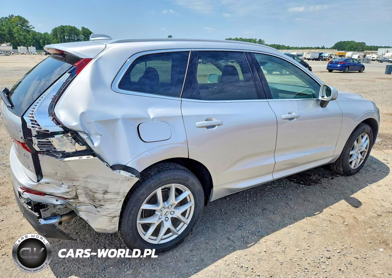 2019 Volvo Xc60 T5 Momentum VIN:LYV102DK8KB191989 - 3