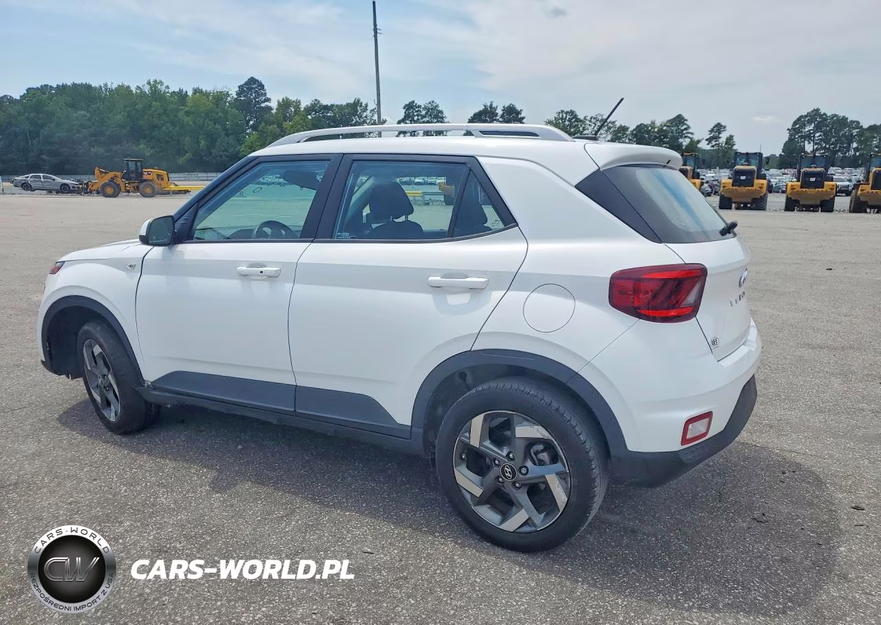 2024 Hyundai Venue Sel VIN:KMHRC8A31RU302341 - 2