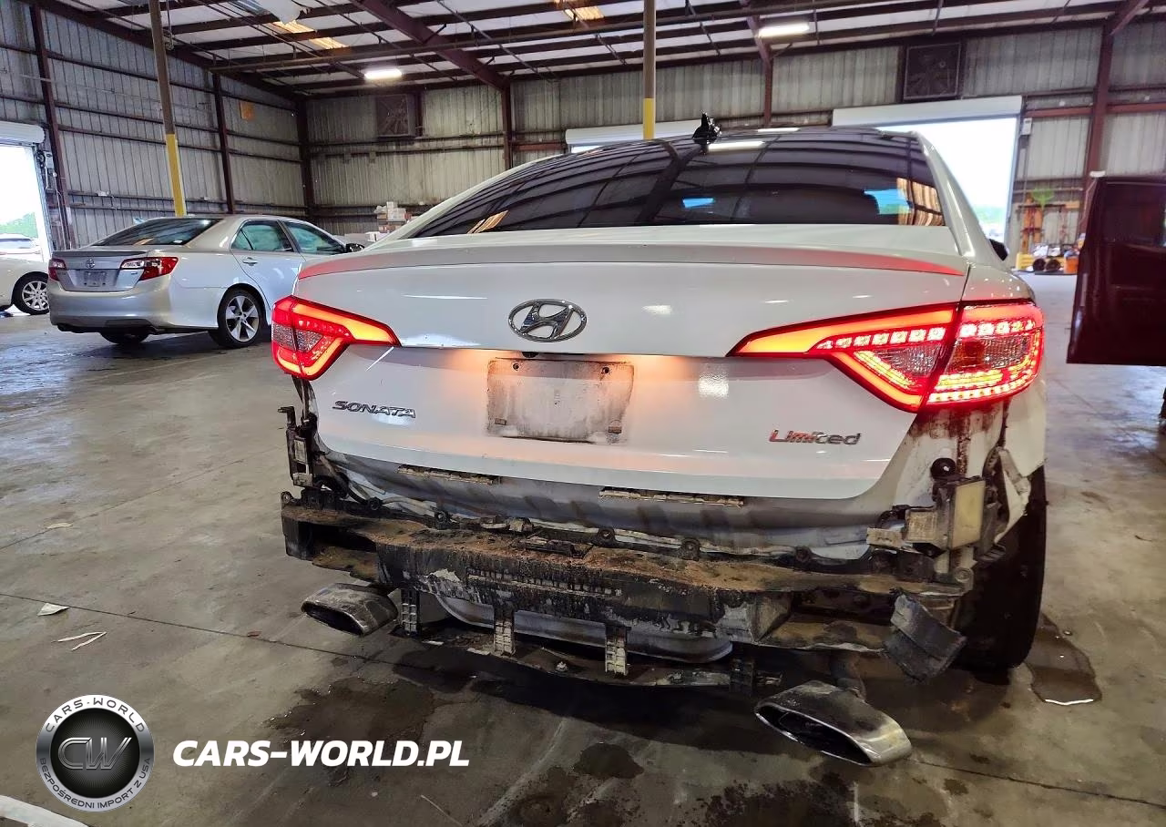 2015 Hyundai Sonata Limited VIN:5NPE34AF0FH118200 - 6