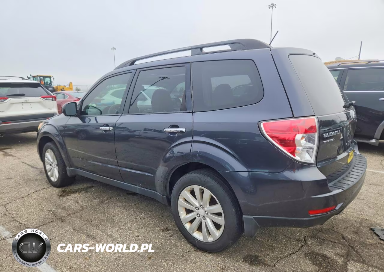 2012 Subaru Forester 2.5X Premium VIN:JF2SHBDC0CH417076 - 2