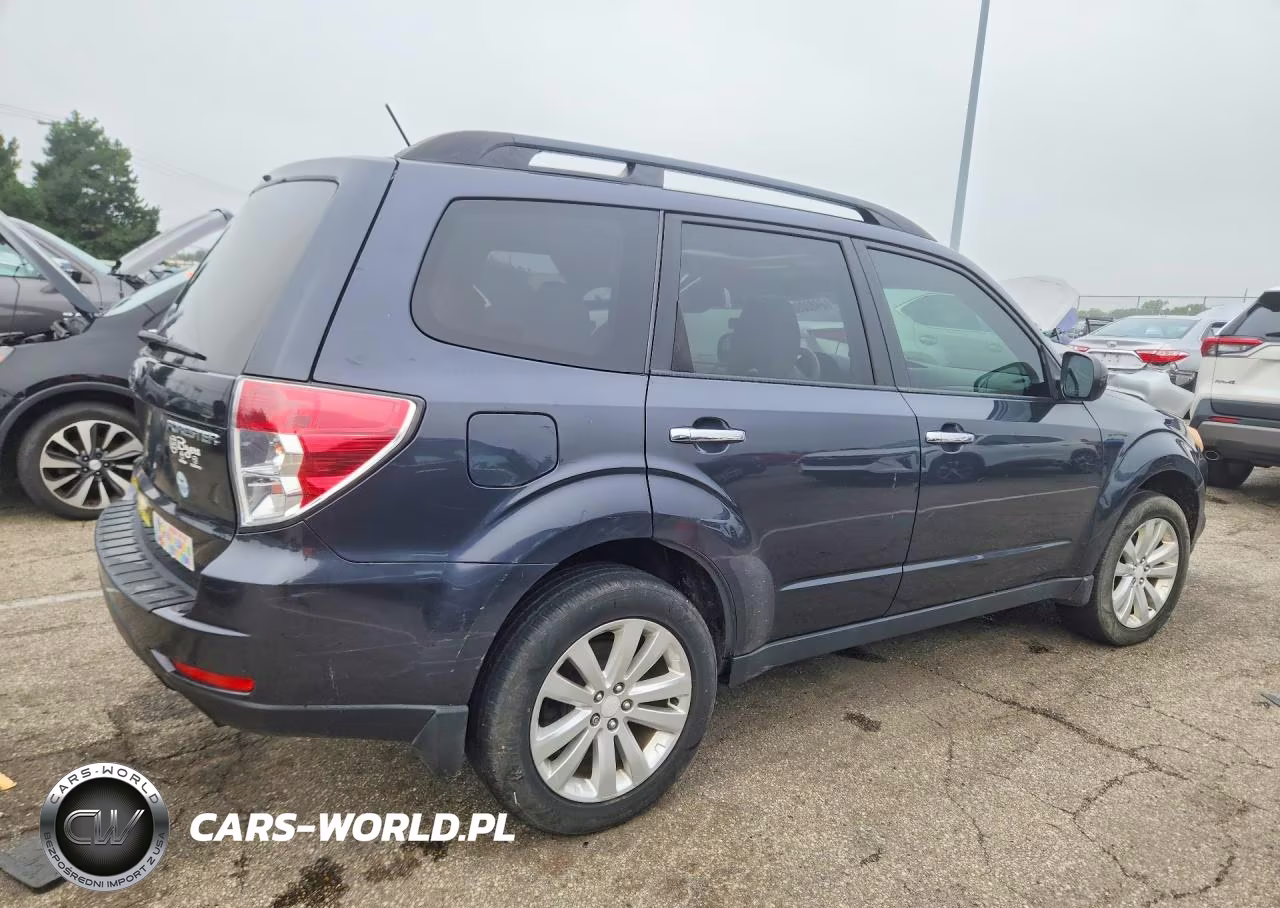 2012 Subaru Forester 2.5X Premium VIN:JF2SHBDC0CH417076 - 3