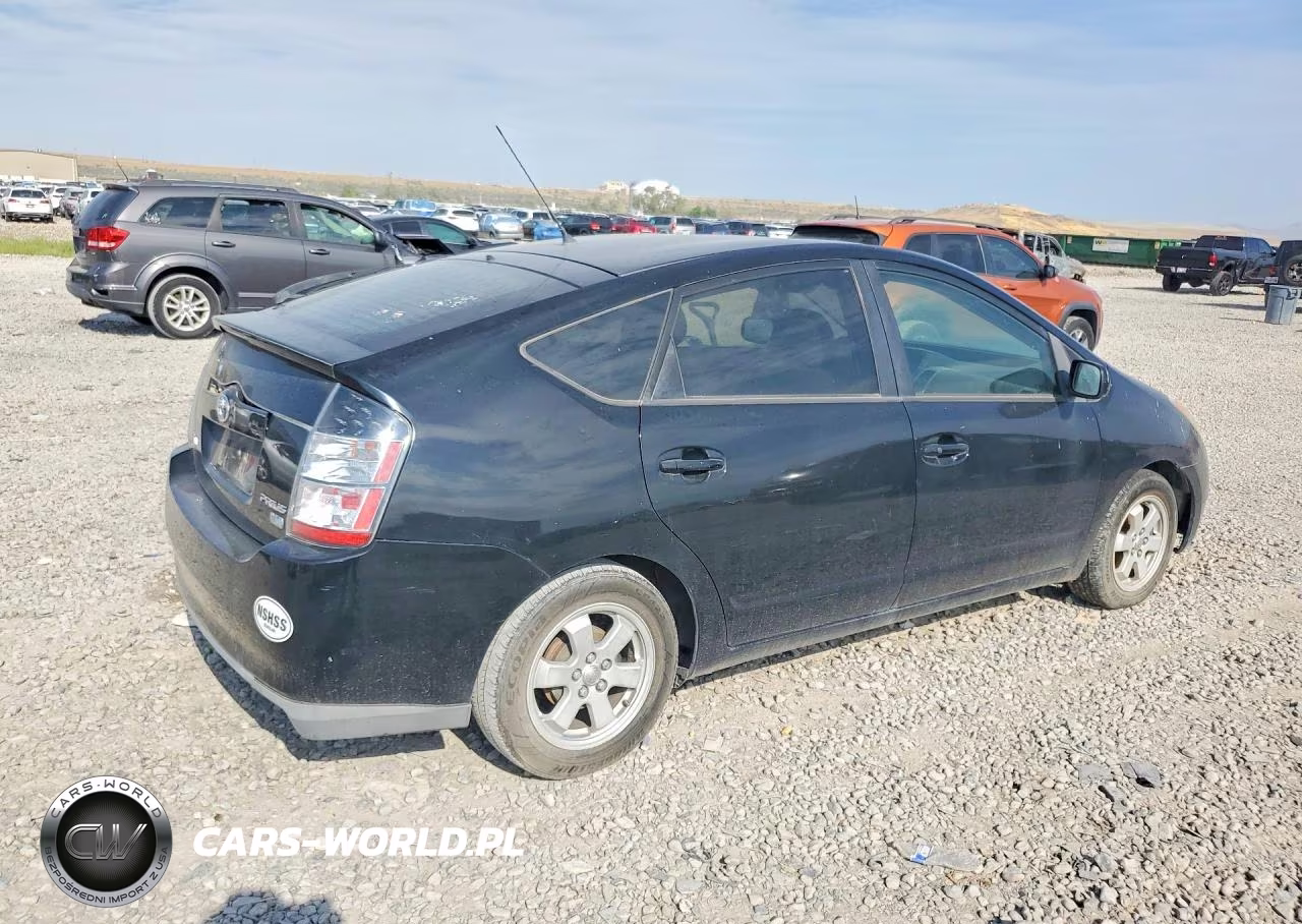 2005 Toyota Prius Base VIN:JTDKB20U850120847 - 3