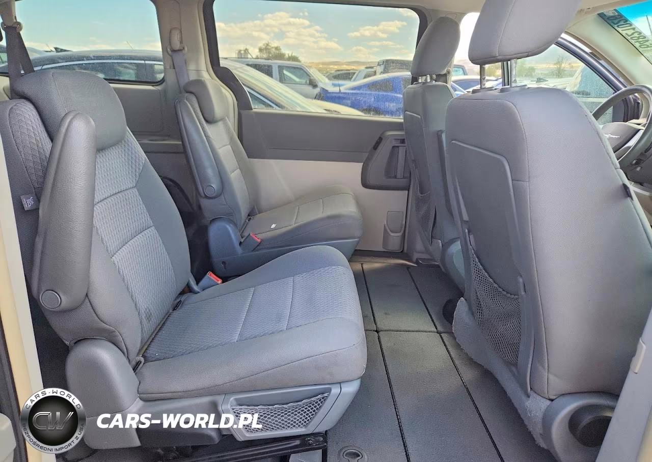 2009 Chrysler Town & Country Touring VIN:2A8HR54109R503869 - 11
