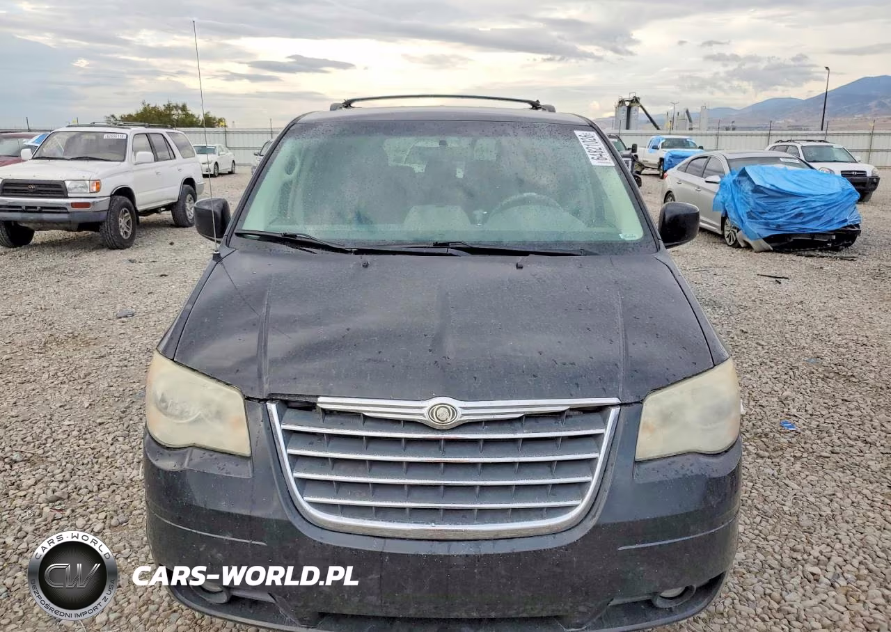2009 Chrysler Town & Country Touring VIN:2A8HR54109R503869 - 5
