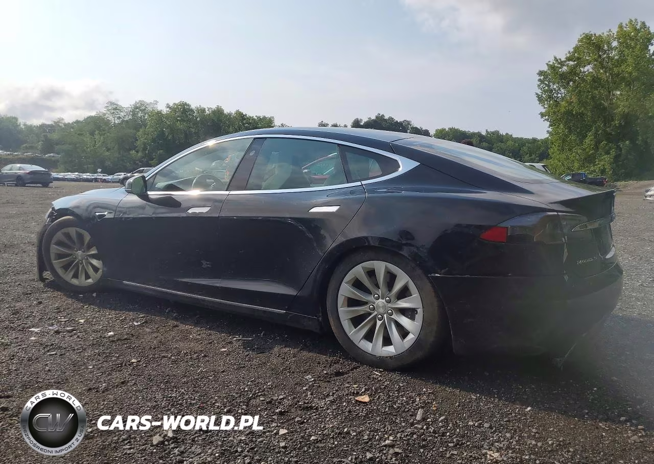 2018 Tesla Model S VIN:5YJSA1E21JF287146 - 2