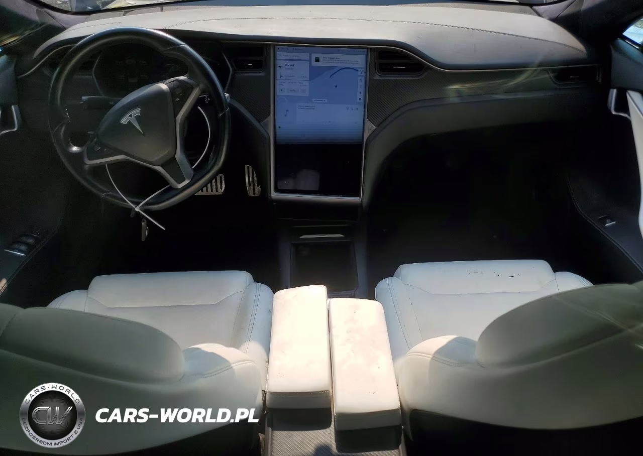 2018 Tesla Model S VIN:5YJSA1E21JF287146 - 8