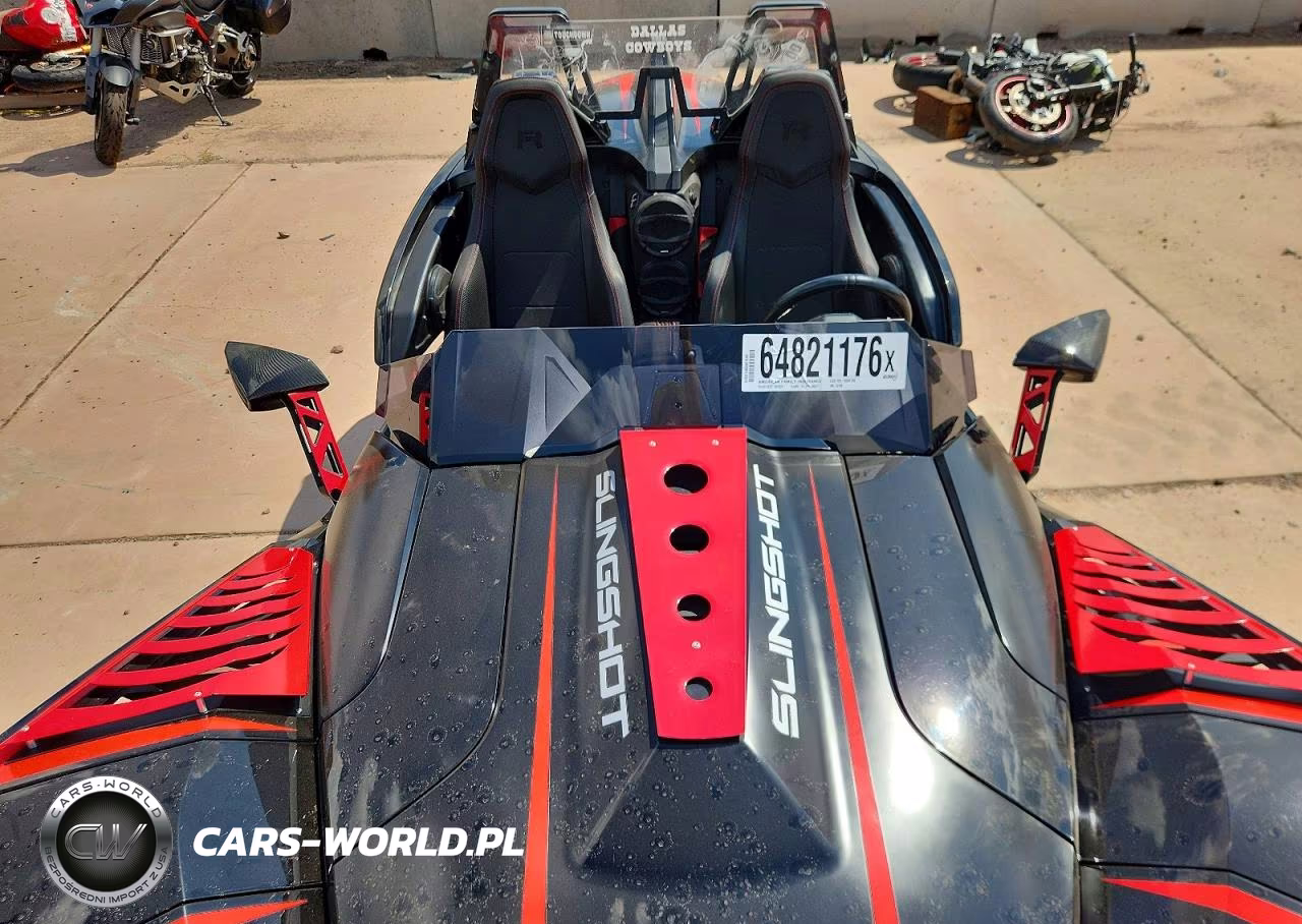 2020 Polaris Slingshot R VIN:57XAARGB6L8137549 - 5