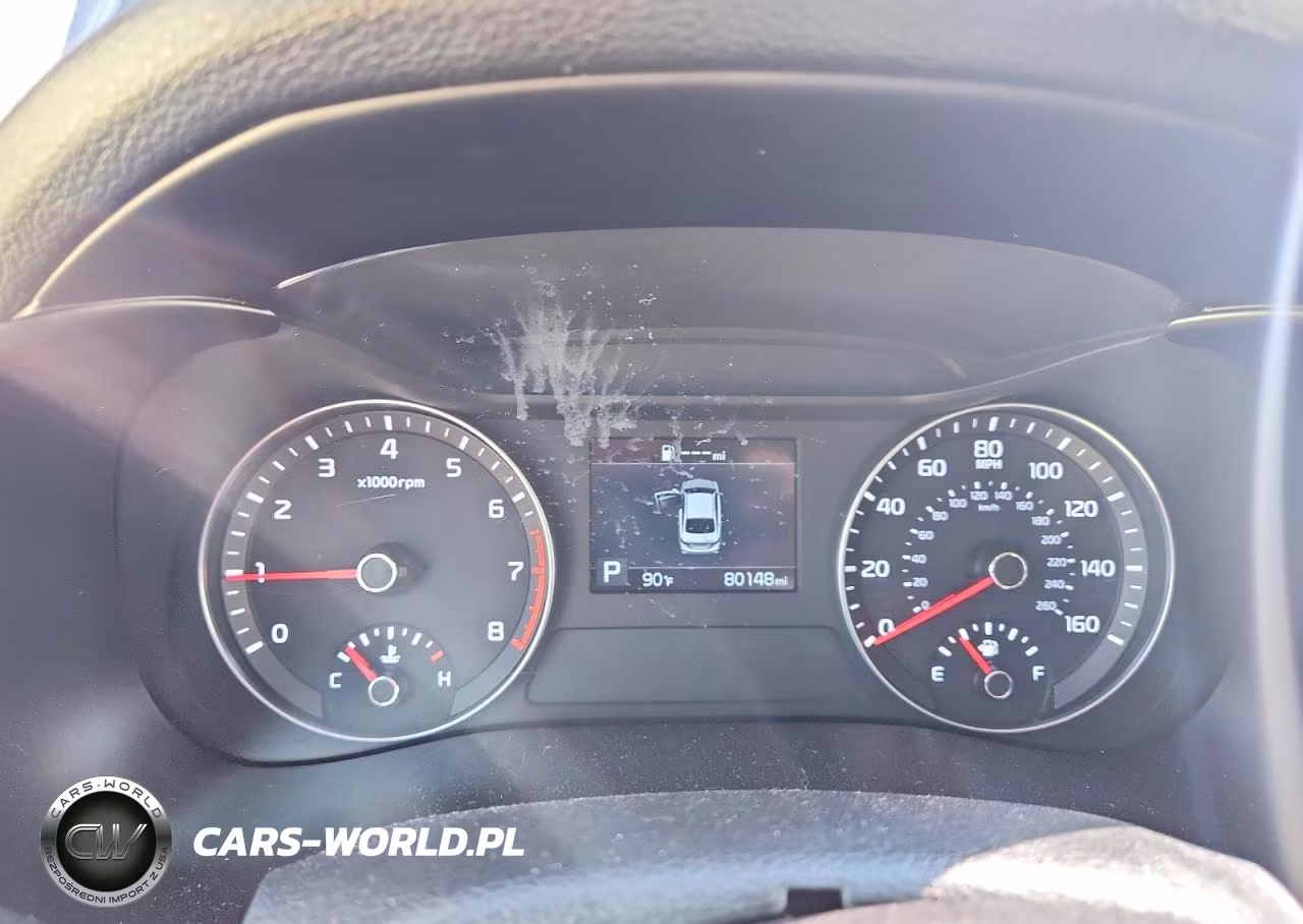 2019 Kia Forte S VIN:3KPF34AD5KE037663 - 9