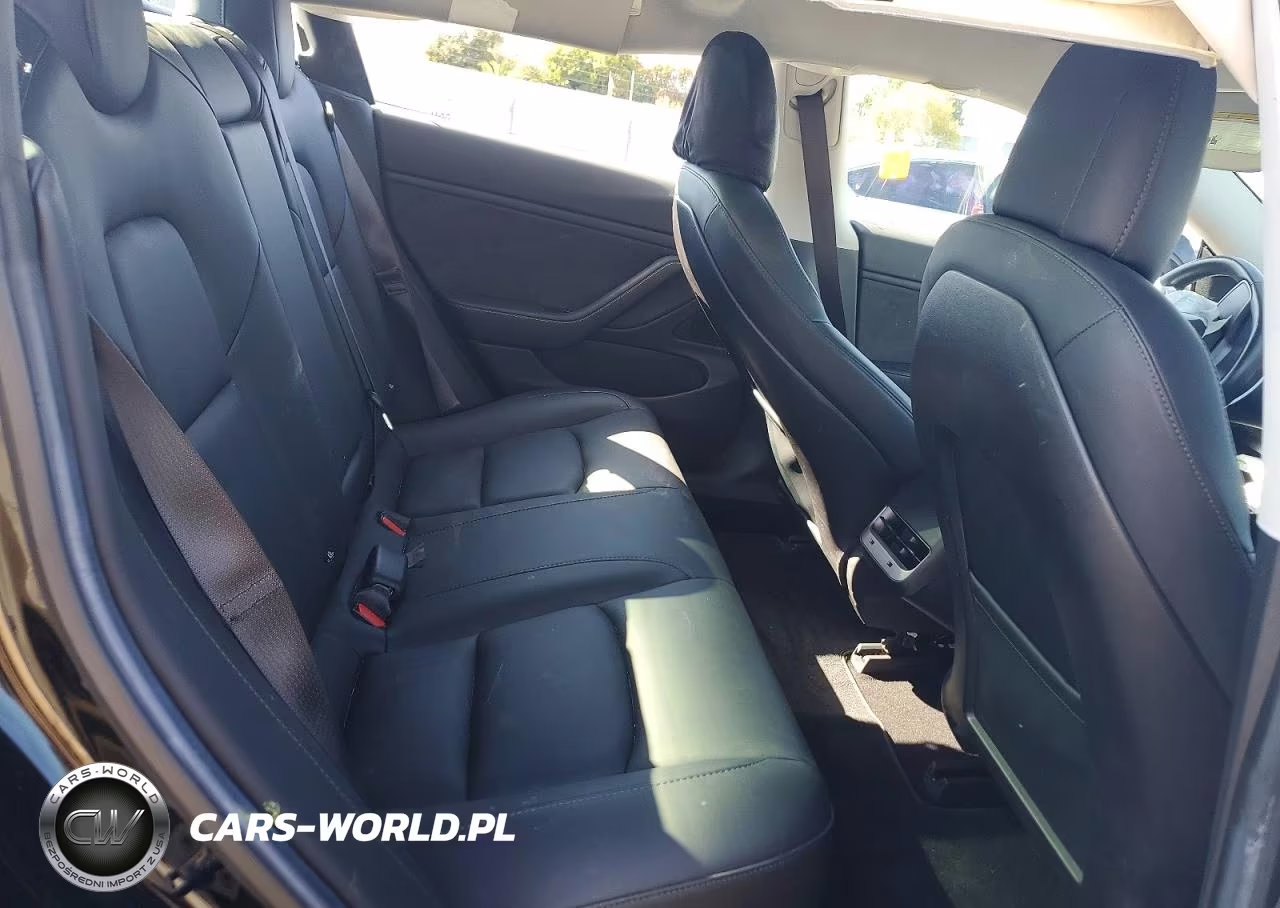 2018 Tesla Model 3 VIN:5YJ3E1EA2JF075856 - 10