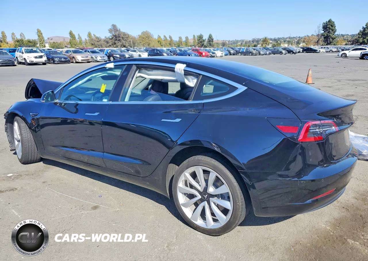 2018 Tesla Model 3 VIN:5YJ3E1EA2JF075856 - 2