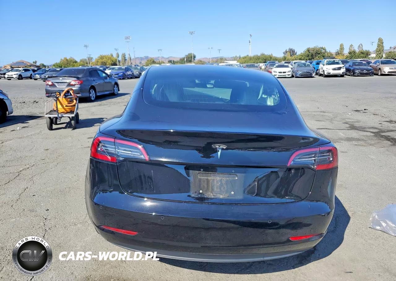 2018 Tesla Model 3 VIN:5YJ3E1EA2JF075856 - 6
