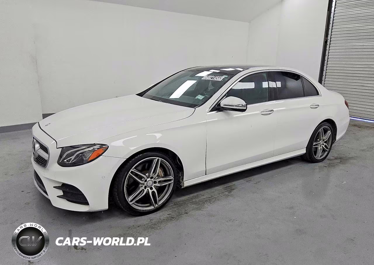 2017 Mercedes-Benz E 300 – zdjęcie 1 z 13