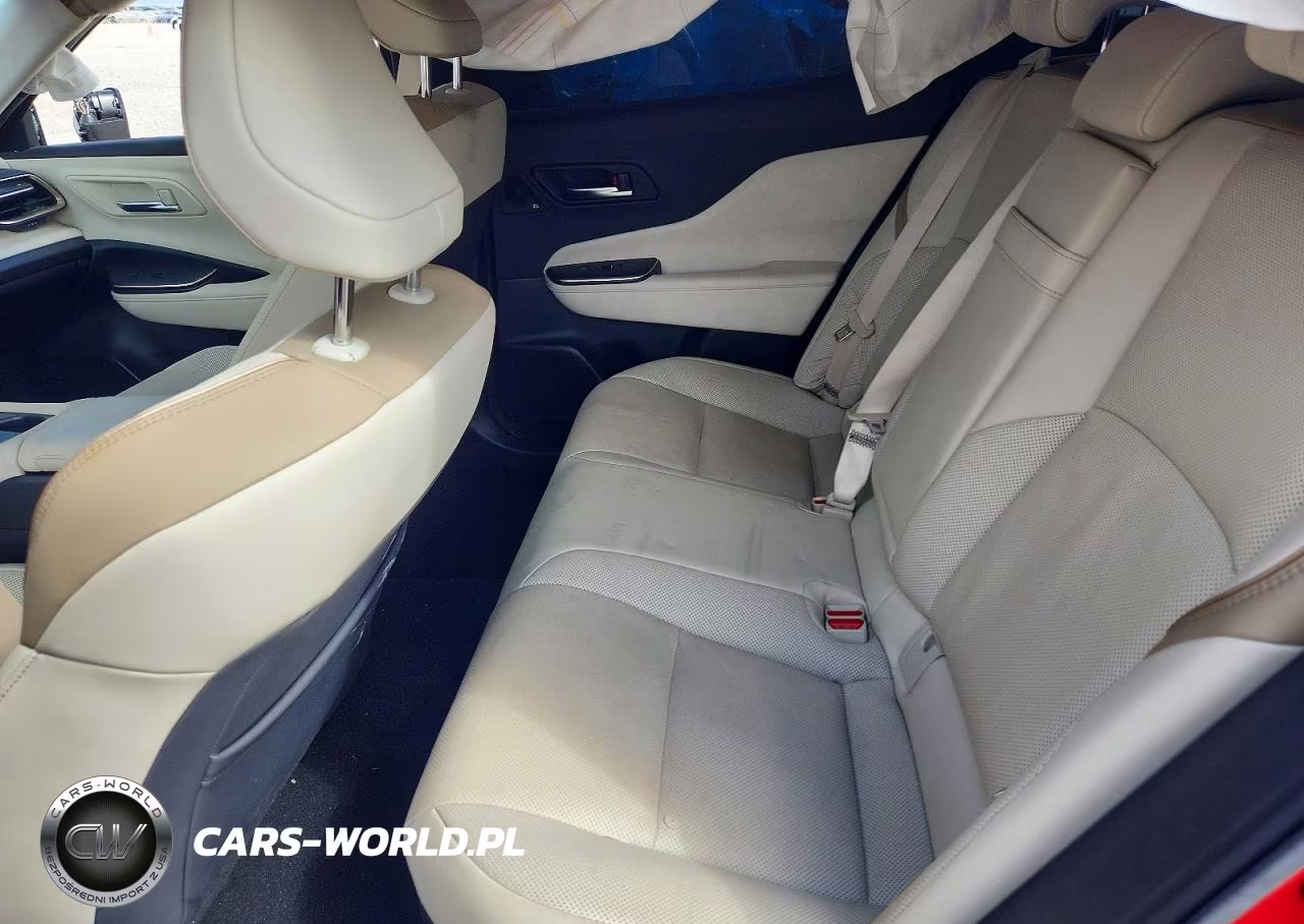2023 Toyota Crown Limited VIN:JTDAAAAF1P3016954 - 10