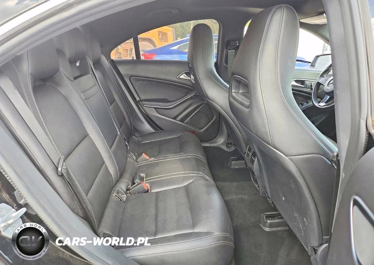 2018 Mercedes-Benz Cla 250 VIN:WDDSJ4EB9JN589065 - 10