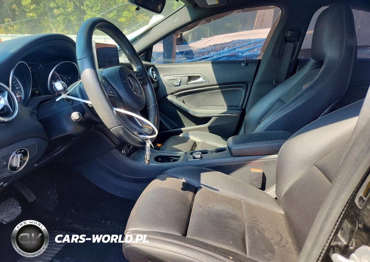 2018 Mercedes-Benz Cla 250 VIN:WDDSJ4EB9JN589065 - 7