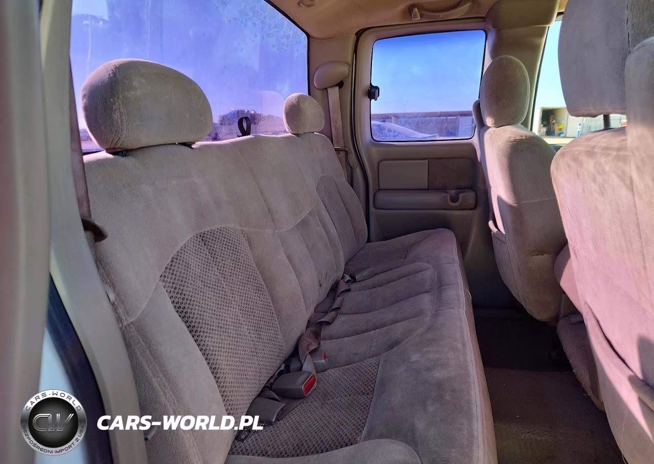 2001 Chevrolet Silverado C1500 VIN:2GCEC19V811114464 - 10